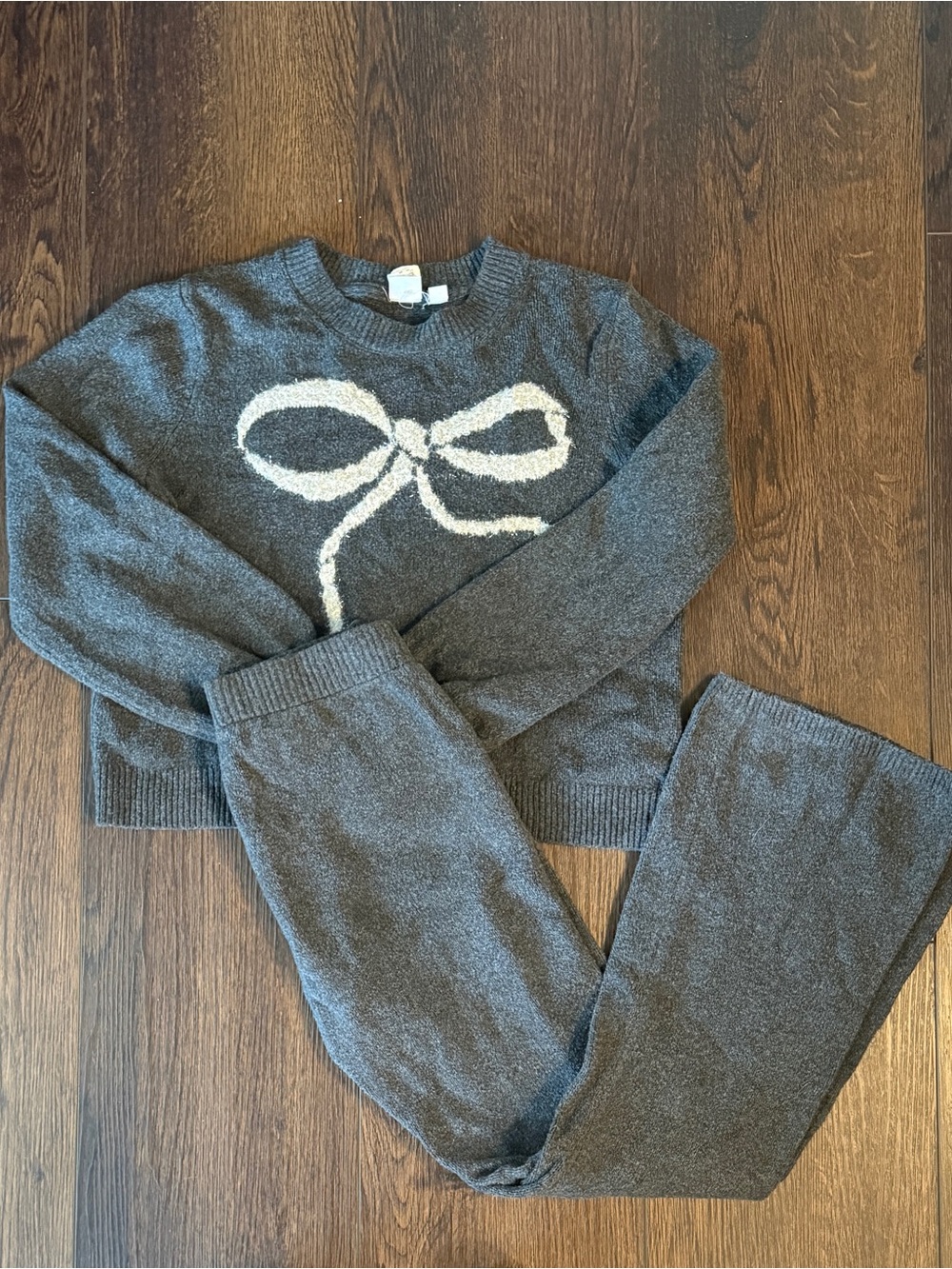 GAP Gray Knit Pajama Set with Cream Bow Detail Sz XL